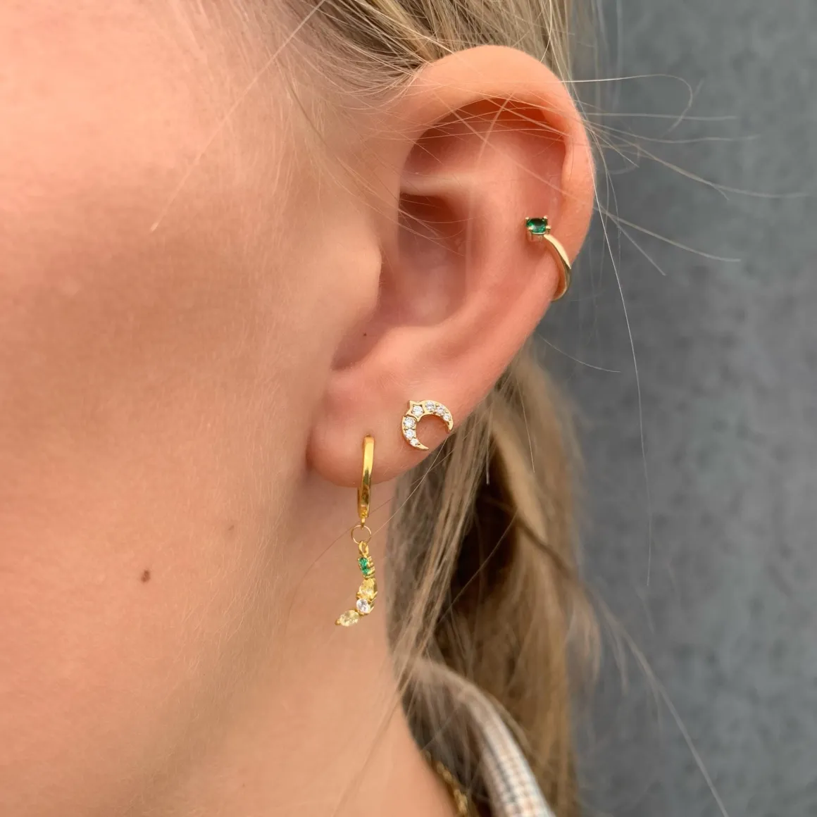 Winther Studio Piercingsmykker | Øreringe*Moonstone Piercing