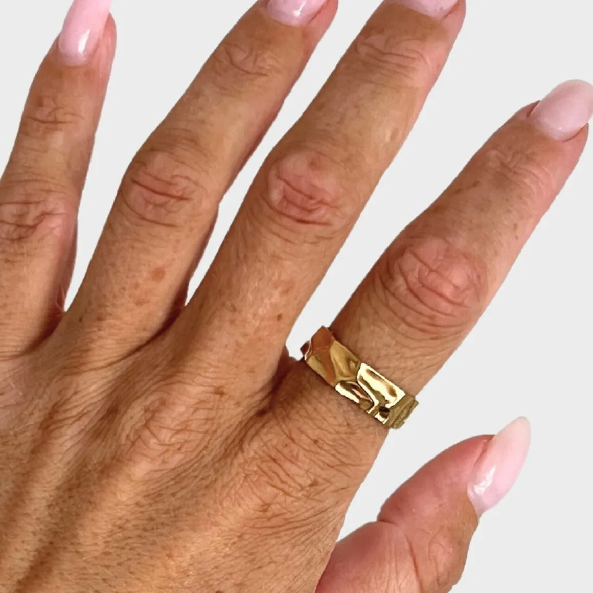 olivia_ring_1.webp Winther Studio Ringe*Olivia Ring