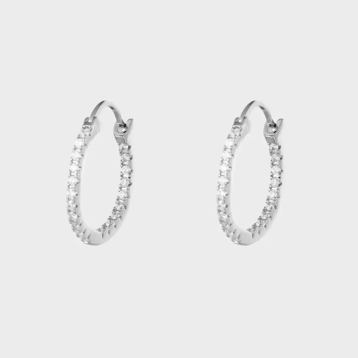 shiny_hoops_5.webp Winther Studio Øreringe | Archive Sale*Shiny Hoops