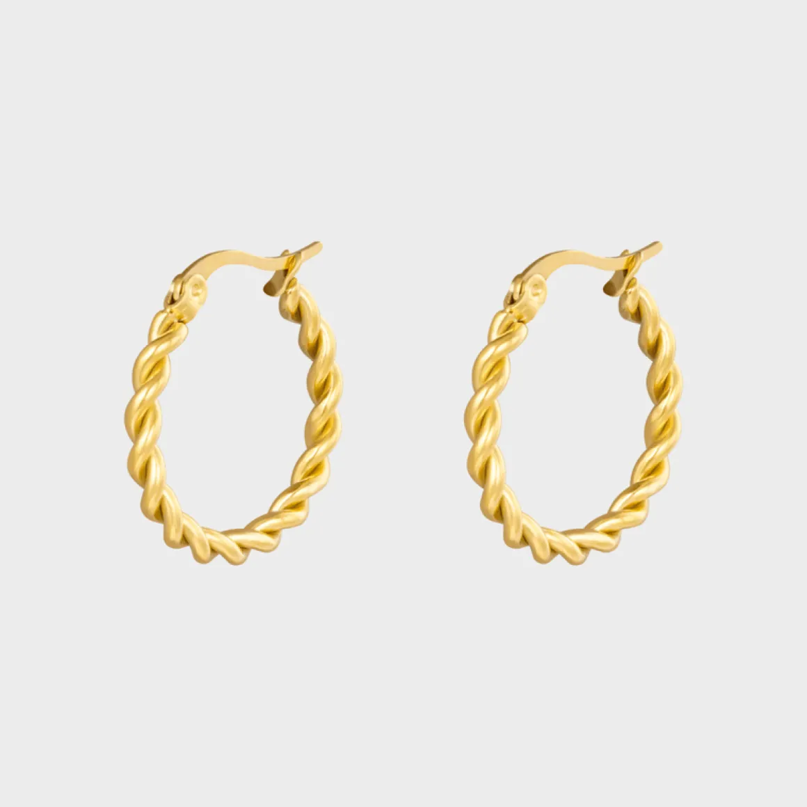 twined_hoops_cm_2.webp Winther Studio Øreringe | Archive Sale*Twined Hoops 2,2cm Sølv